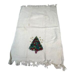 Vtg Kmart Embroidered Christmas Tree Hand Towel Cotton Bathroom Fringe Holiday